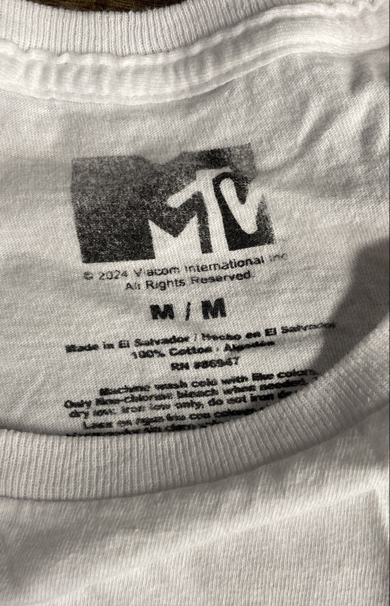 MTV Music Worldwide Earth Graphic T-Shirt Reprint Viacom Sz M