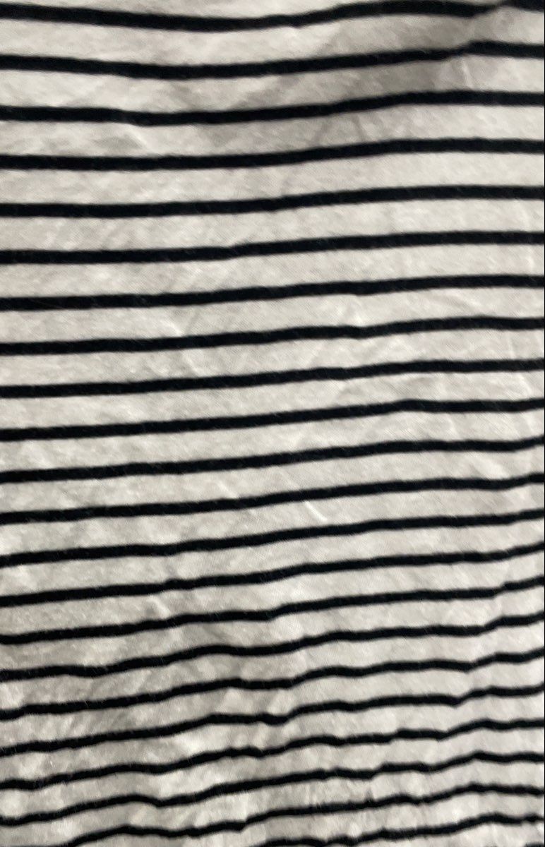 Universal Thread Women's V-Neck T-Shirt White Black Striped Cotton Sz S