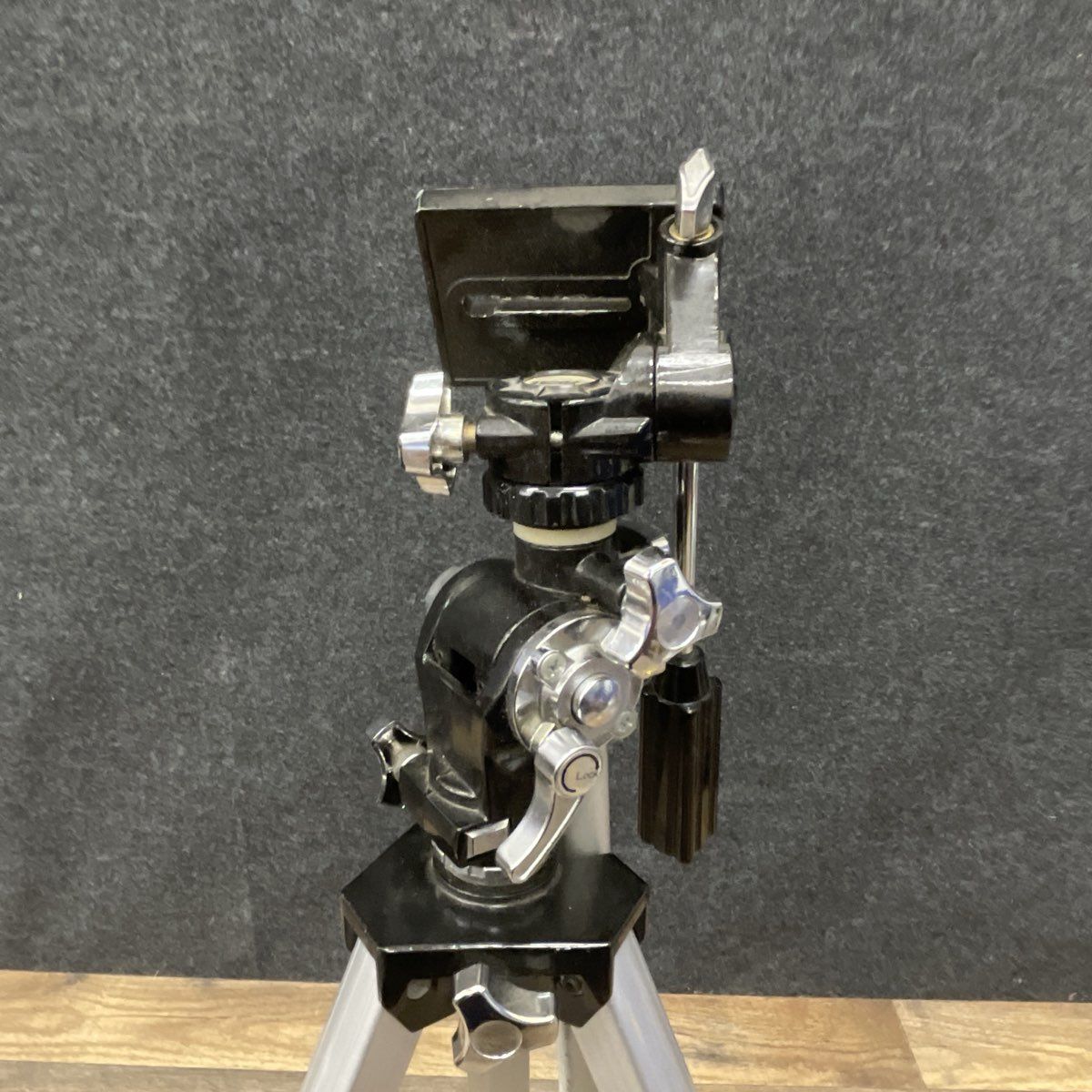 Vintage Focal 20-08-41 Camera Tripod 65" Max Height Pan Tilt Head