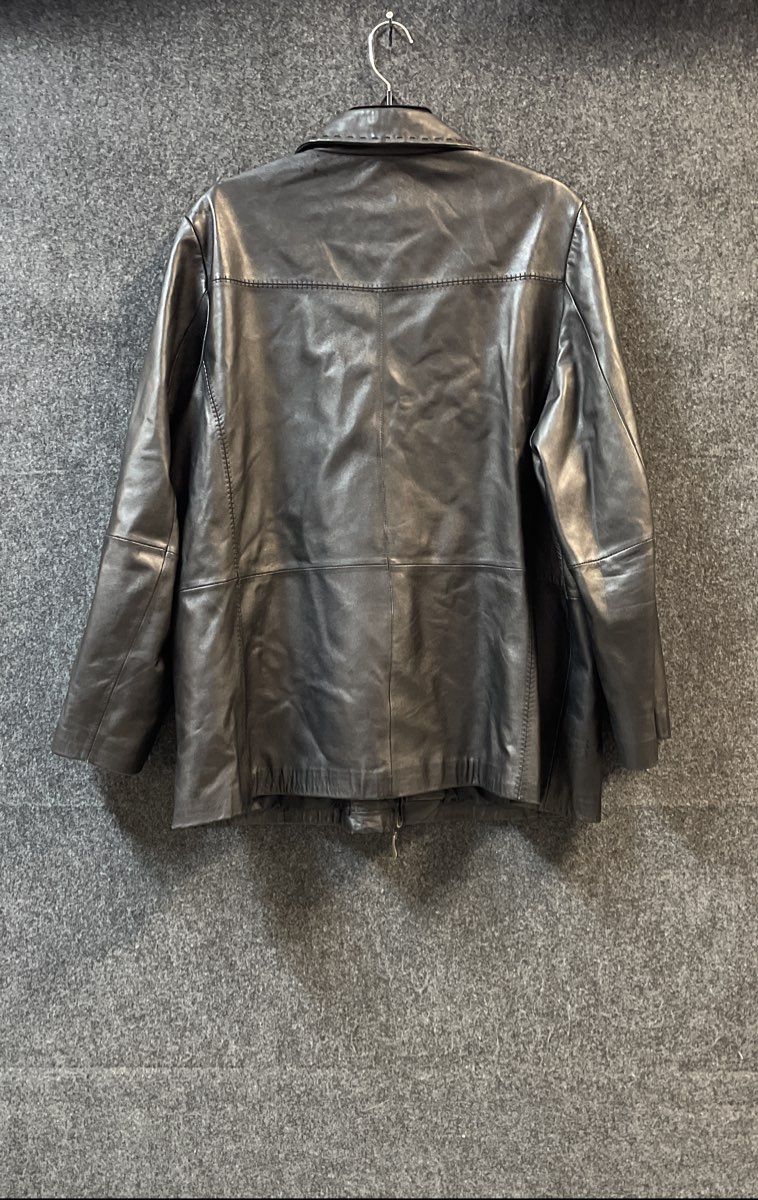 Avenue Women's Black Genuine Leather Whipstitch Zip Front Jacket Sz 18/20