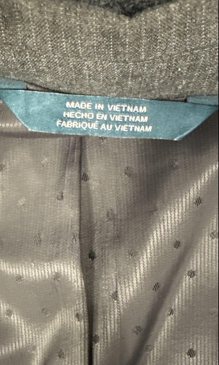 Perry Ellis Men's Gray Textured 2-Button Suit Jacket Blazer Single Vent Sz 42