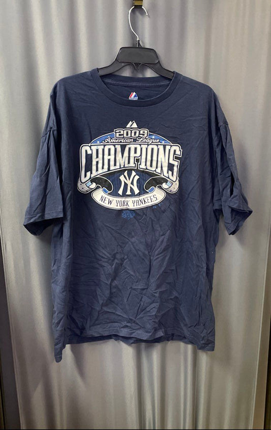 Majestic Men's NY Yankees Navy 2009 American League Champions Roster Tee 2XL