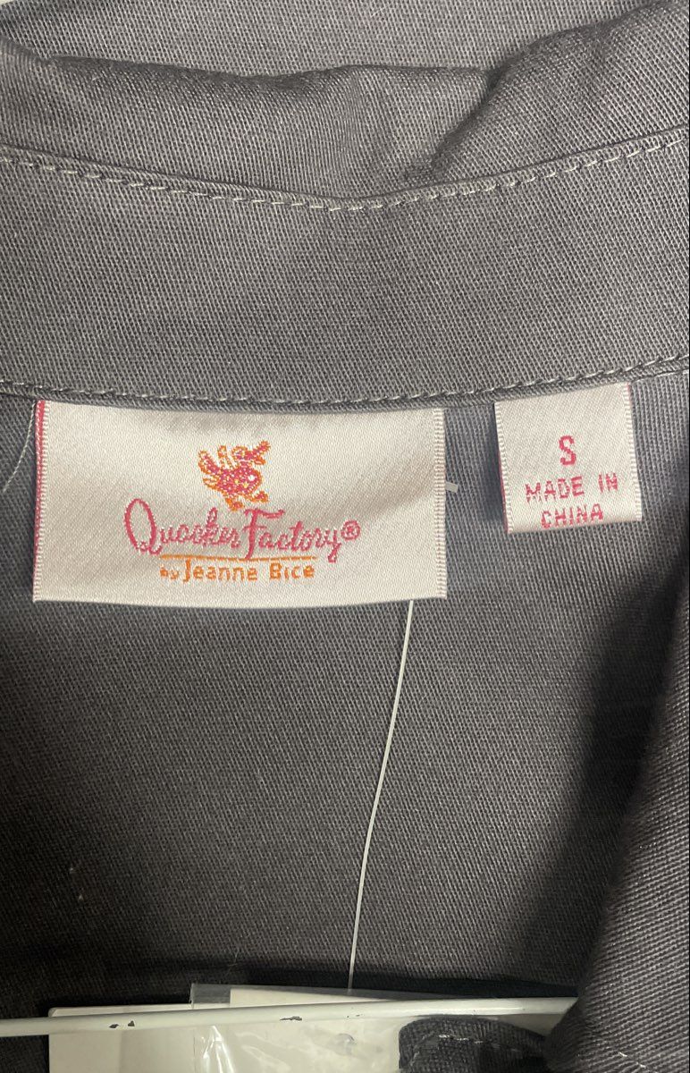 Quacker Factory Women's Gray Rhinestone Embroidered Button Front Jacket Sz S