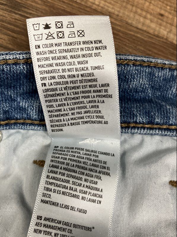 American Eagle Women's Light Wash High Rise Stretch Slim Leg Jeans Sz 00 Reg