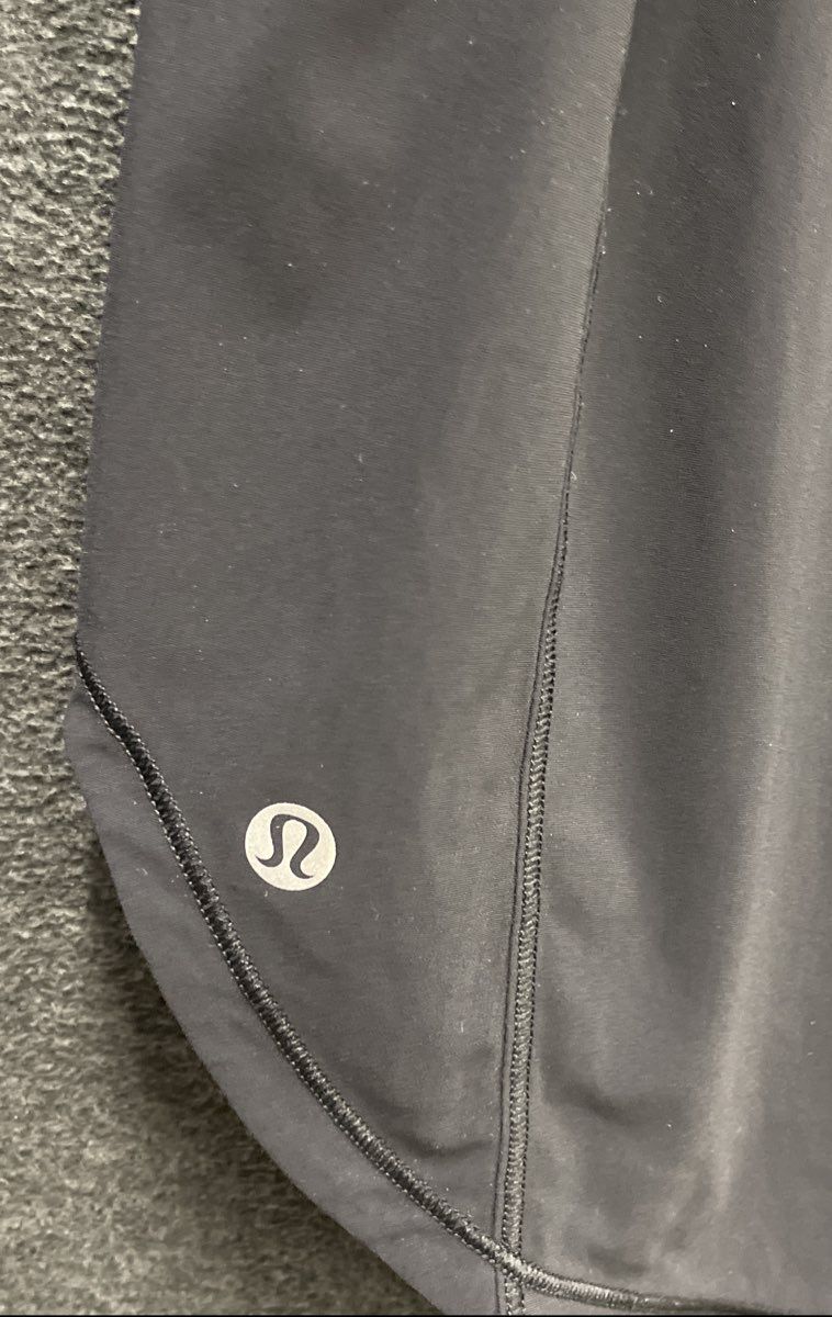 Lululemon Women's Black Sculpt Tank Top Mesh Panels Keyhole Back Athletic Sz 8