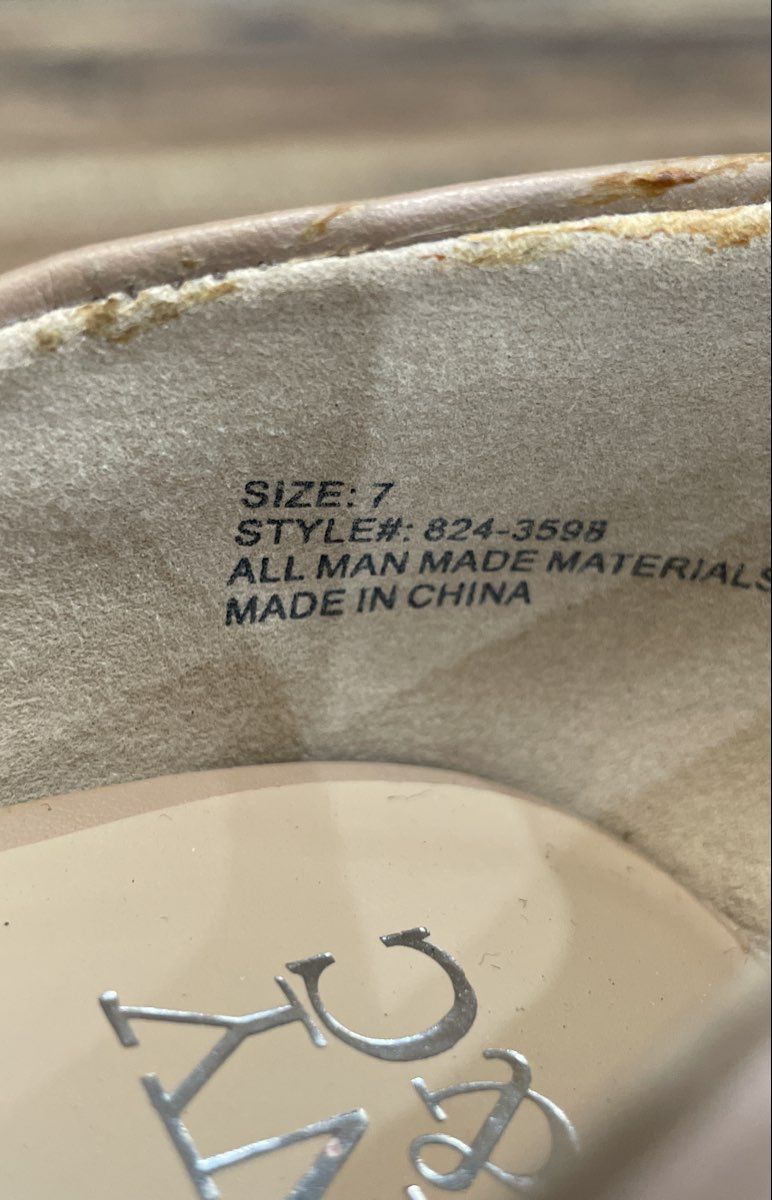 New York & Company Nude D'Orsay Pointed Toe Stiletto Heels Women's Size 7