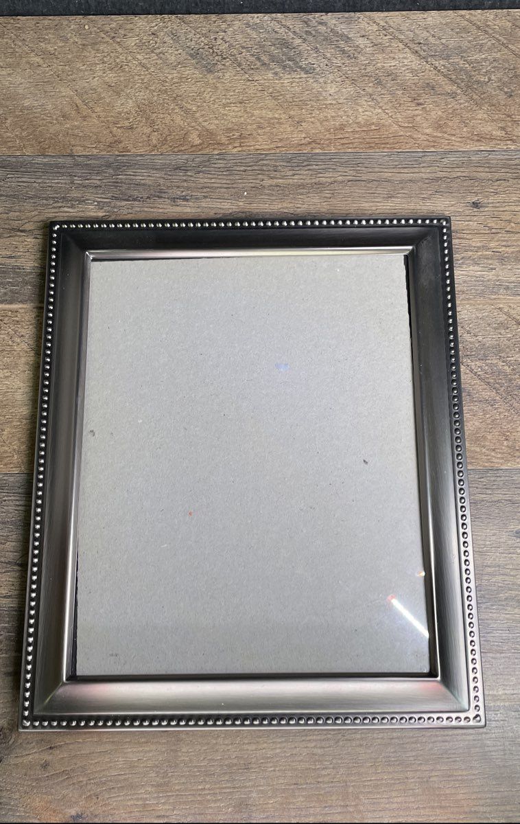 Set Of 2 Medium Glass/Metal Picture Frames