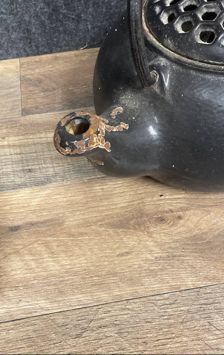 Larger Cast Iron Teapot