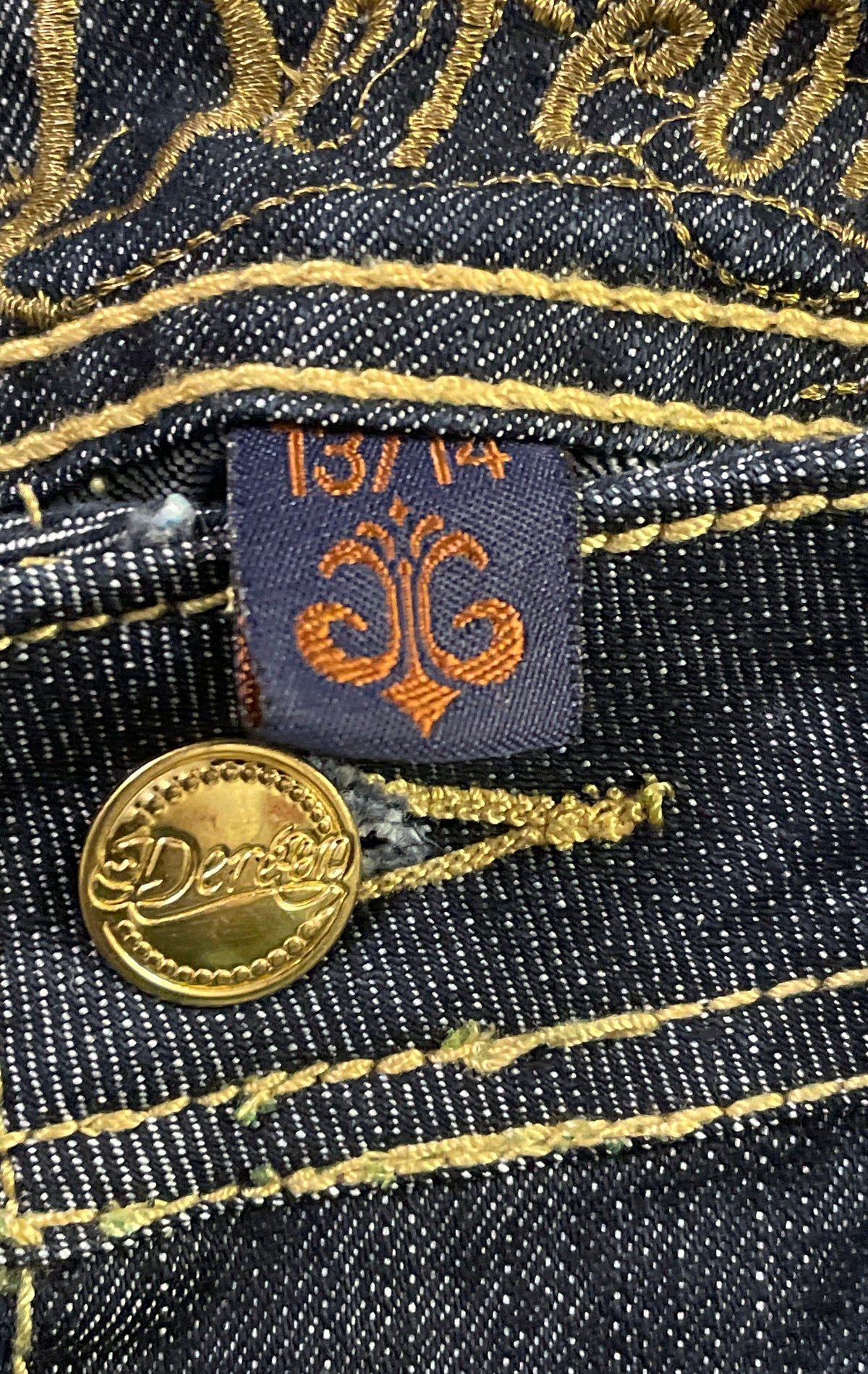 Dereon Women's Dark Blue Jeans Gold Embroidery Fleur-De-Lis NWT Sz 13/14