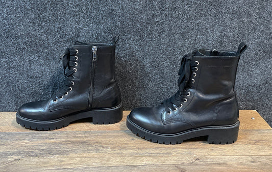 Steve Madden Checker Black Leather Lace Up Combat Boots Women's Size 7M