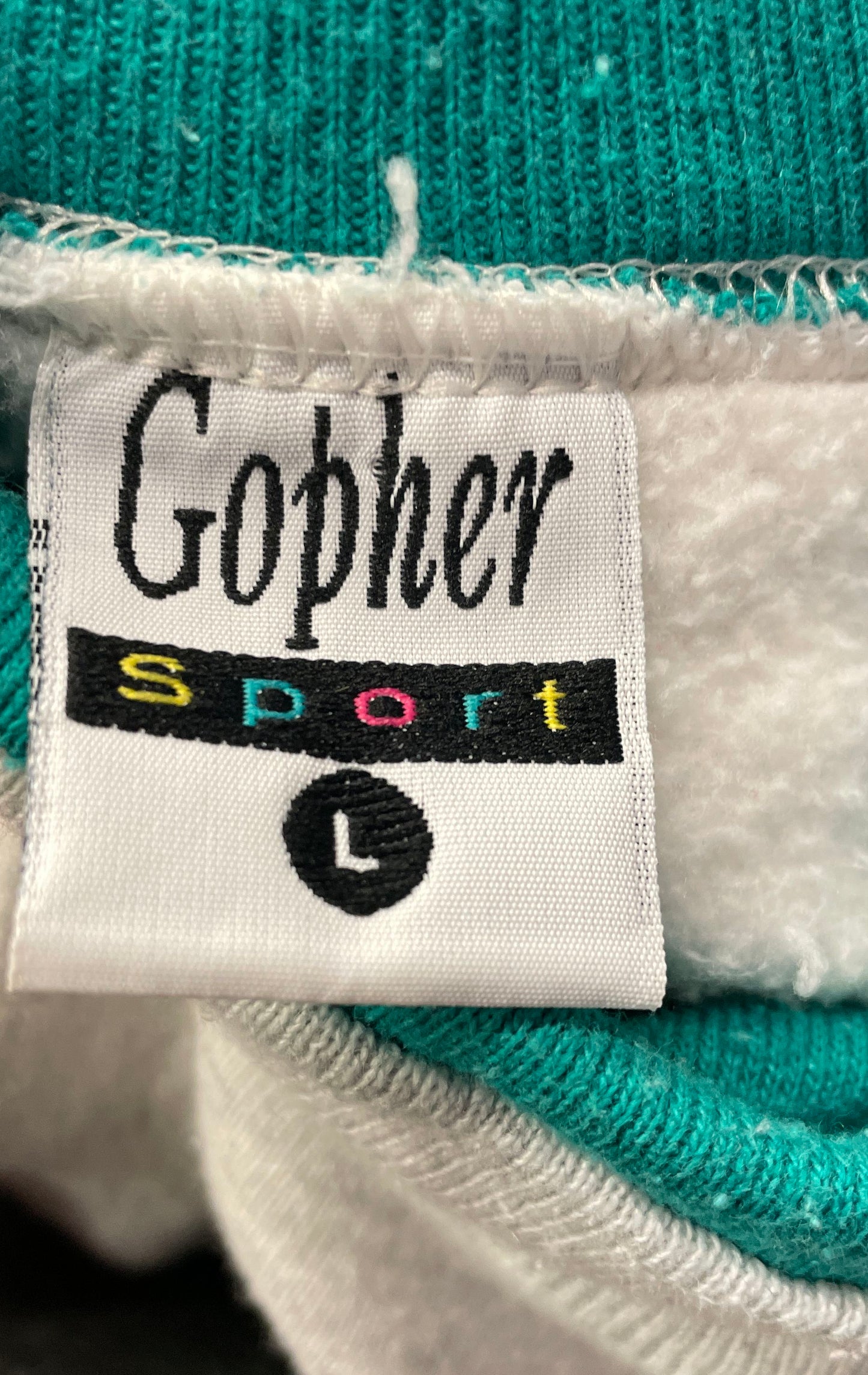 Vintage 90s Gopher Sport Teddy Bear Quilt Graphic Mock Neck Sweatshirt Sz L