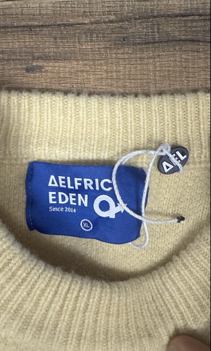 Aelfric Eden Mens Van Gogh Sunflowers Knit Sweater Cream Embroidered Patch Sz XL