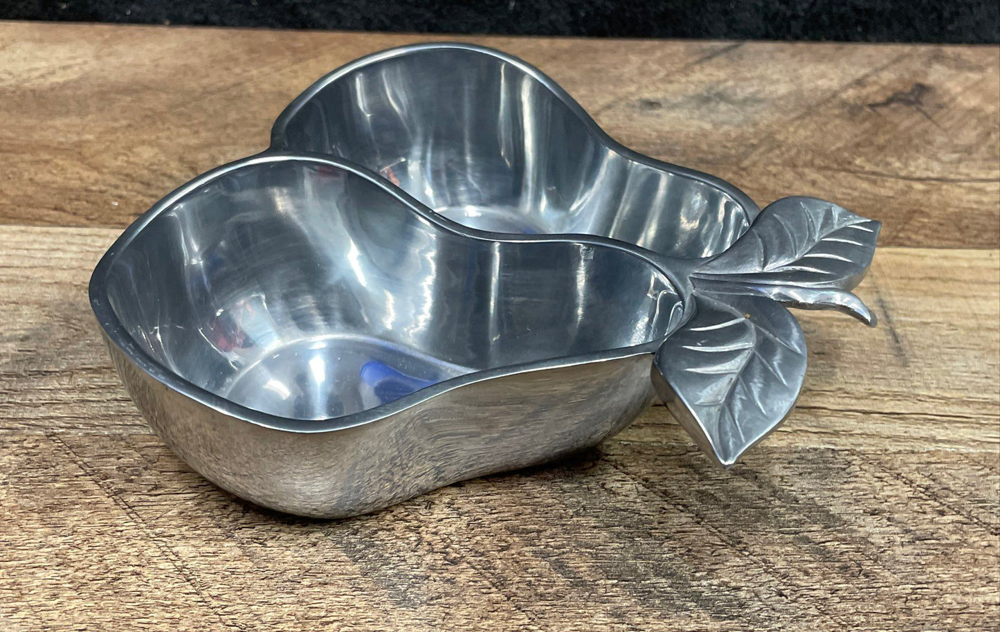 Lenox Aluminum Pear Dish
