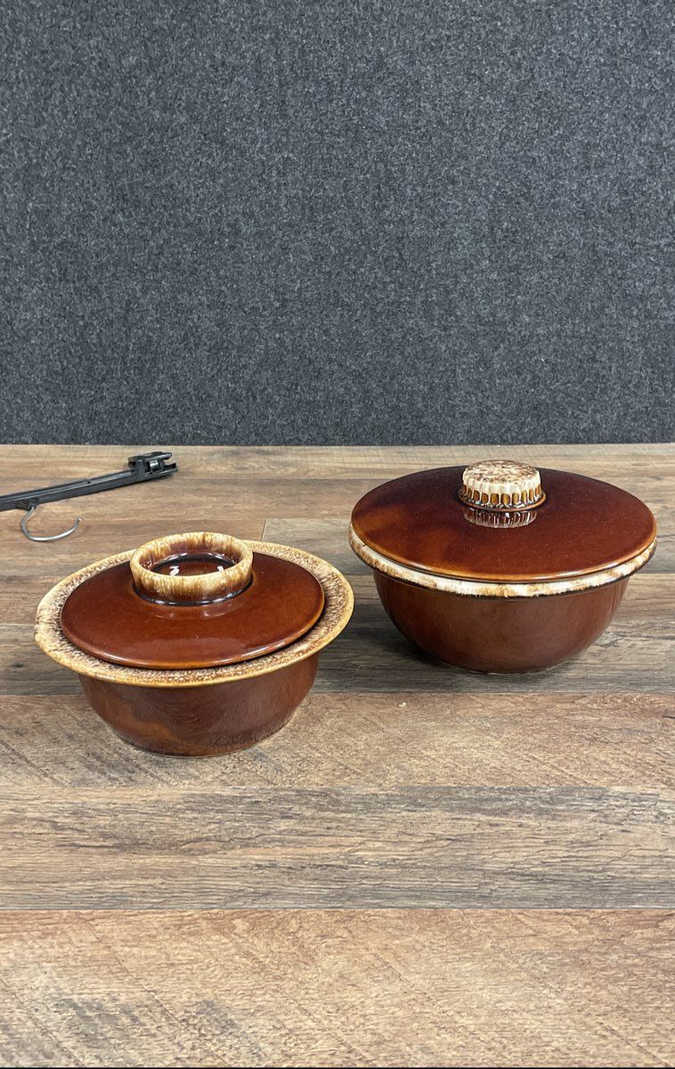 Pair of Brown Hull Oven Proof Dishes