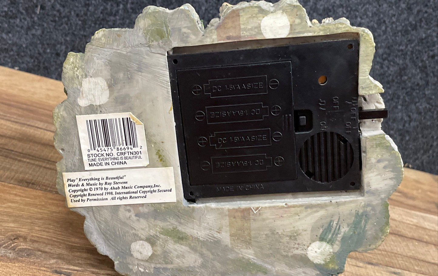 Vintage Classic Treasures Musical Angel Fountain Figurine Lion Lamb 9"H