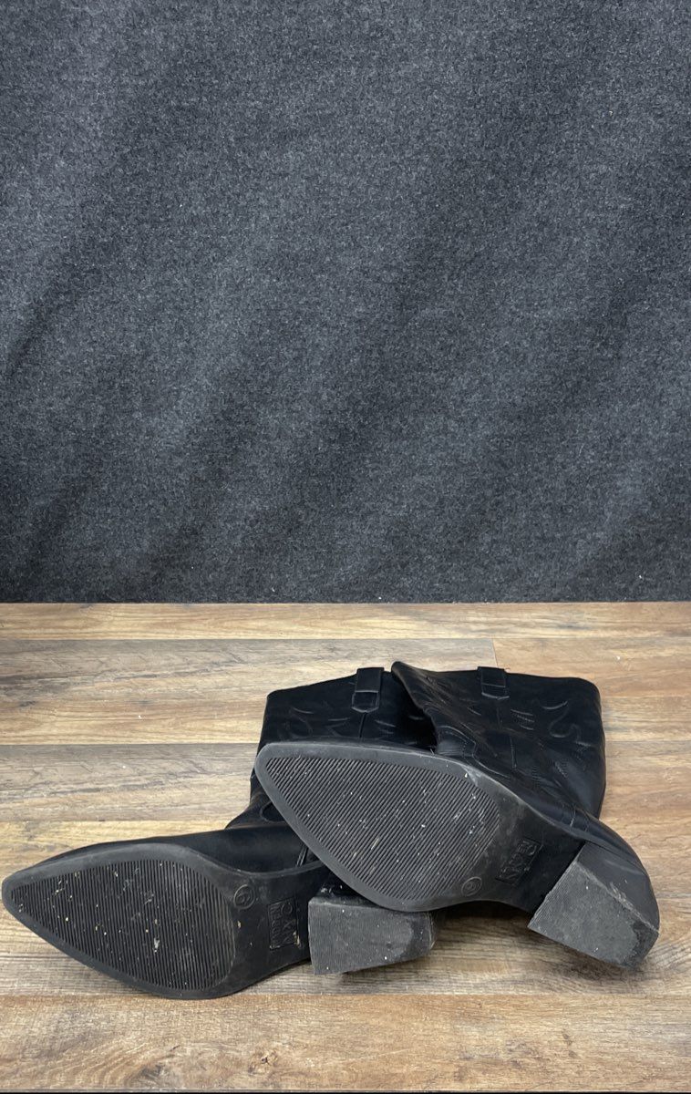 Madden Girl Arizona Black Western Cowboy Boots Women's Size 9