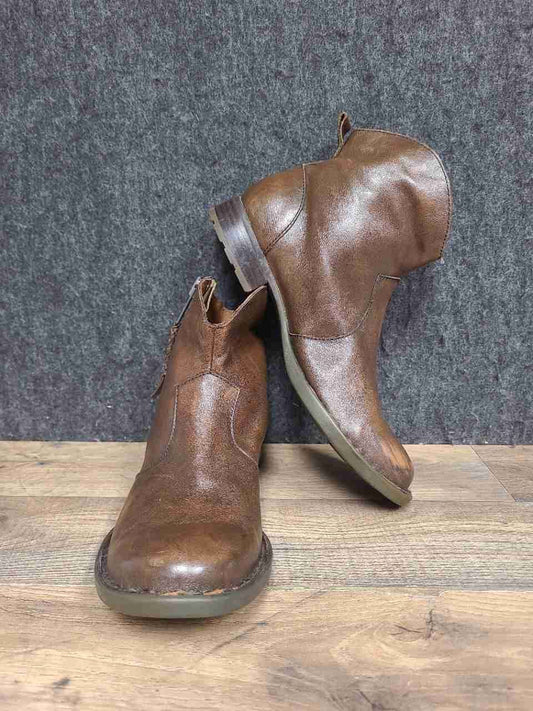 Born Regi Brown Distressed Leather Side Zip Ankle Boots Women's Size 7.5