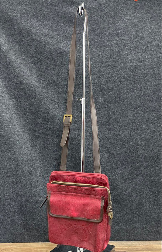 Relic Red Paisley Embossed Leather Crossbody Shoulder Bag Brass Hardware