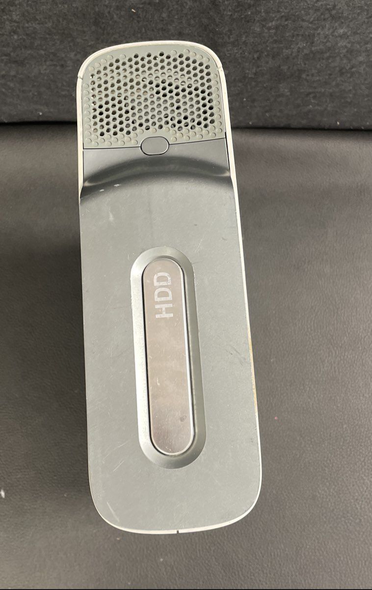 Xbox 360 Console *FOR PARTS*