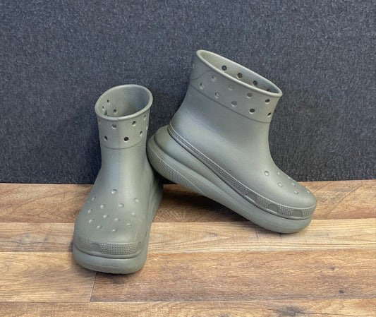 Crocs Classic Crush Boot Army Green Platform Rain Boots Women's 8 Men's 6