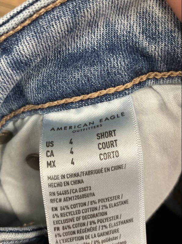 American Eagle Women's Light Wash Next Level Stretch Flare Jeans Sz 4 Short