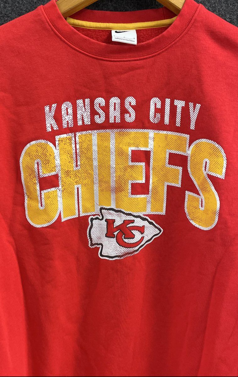 Men's Size L Red Gold Nike x NFL Kansas City Chiefs Longsleeve Shirt