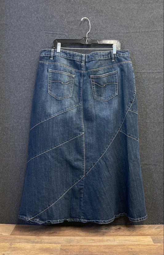 Mwah Women's Flared Denim Skirt Dark Wash Contrast Stitching Sz 18W