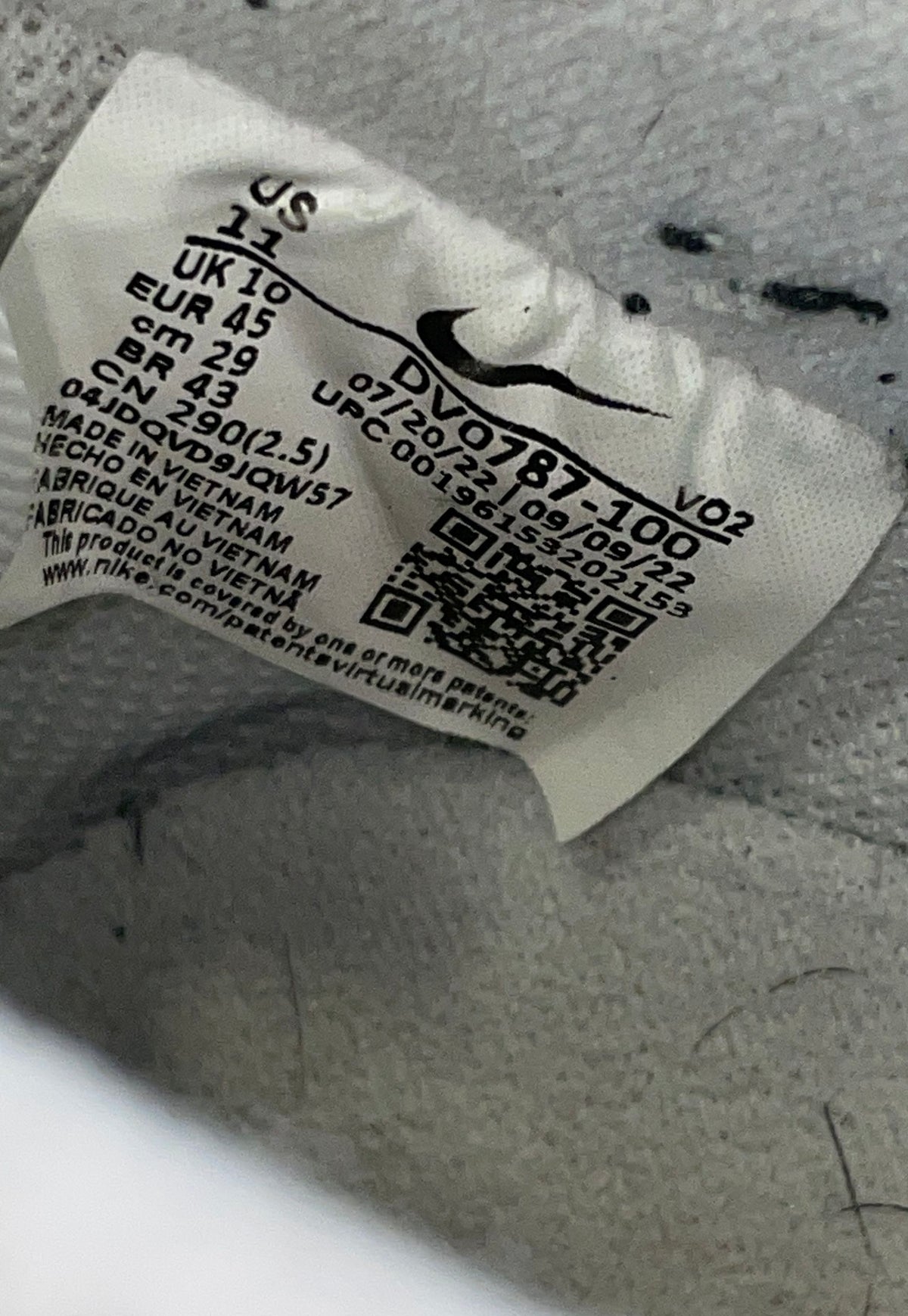 Nike Air Force 1 '07 LV8 Certified Fresh Enamel Green Sail Size 11