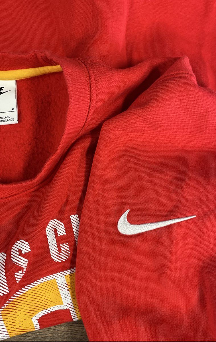 Men's Size L Red Gold Nike x NFL Kansas City Chiefs Longsleeve Shirt