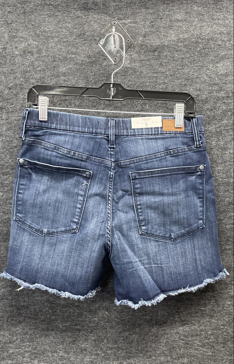 Judy Blue Women's High Waist Pull-On Blue Denim Jean Shorts Frayed Hem Sz L NWT