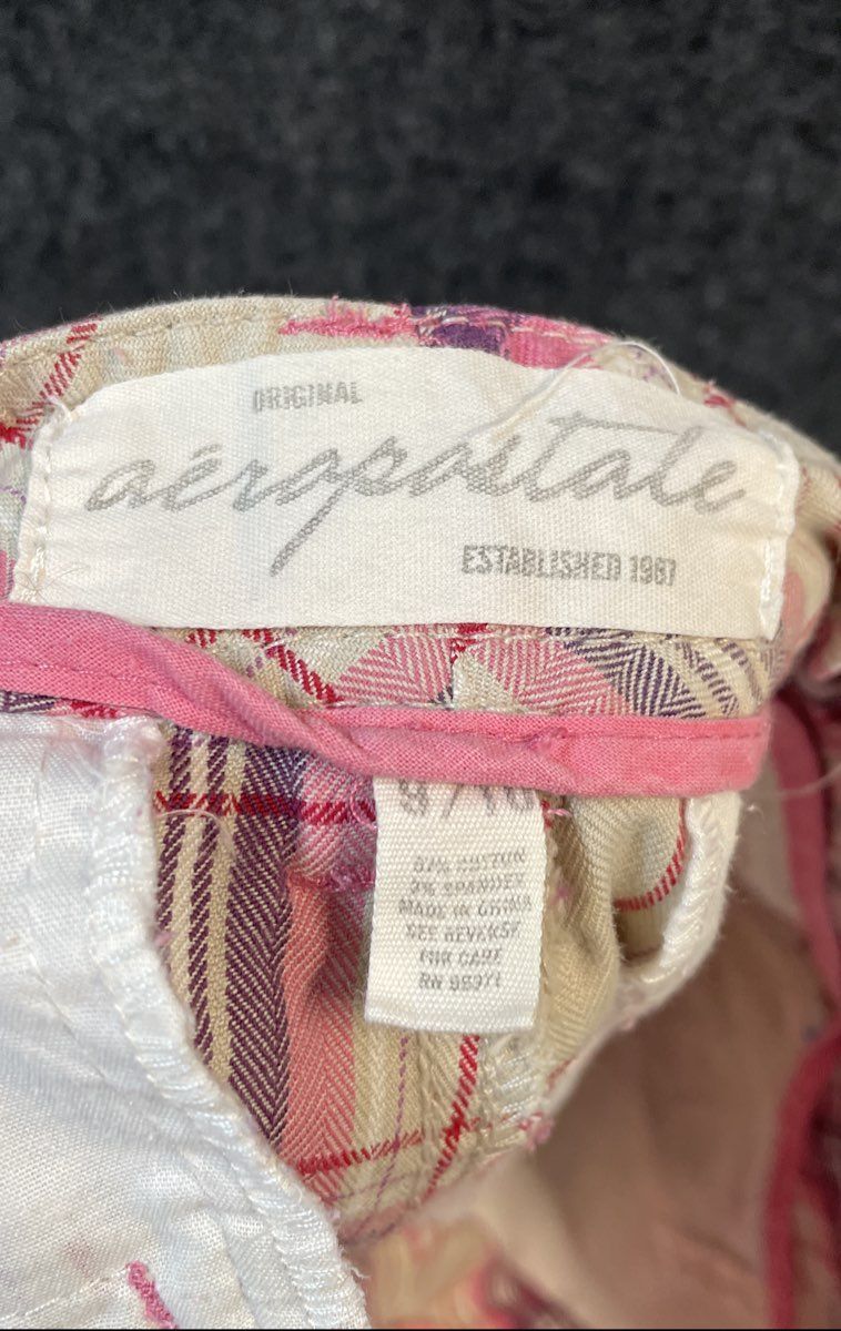 Aeropostale Women's Pink Plaid Bermuda Chino Shorts Size 9/10