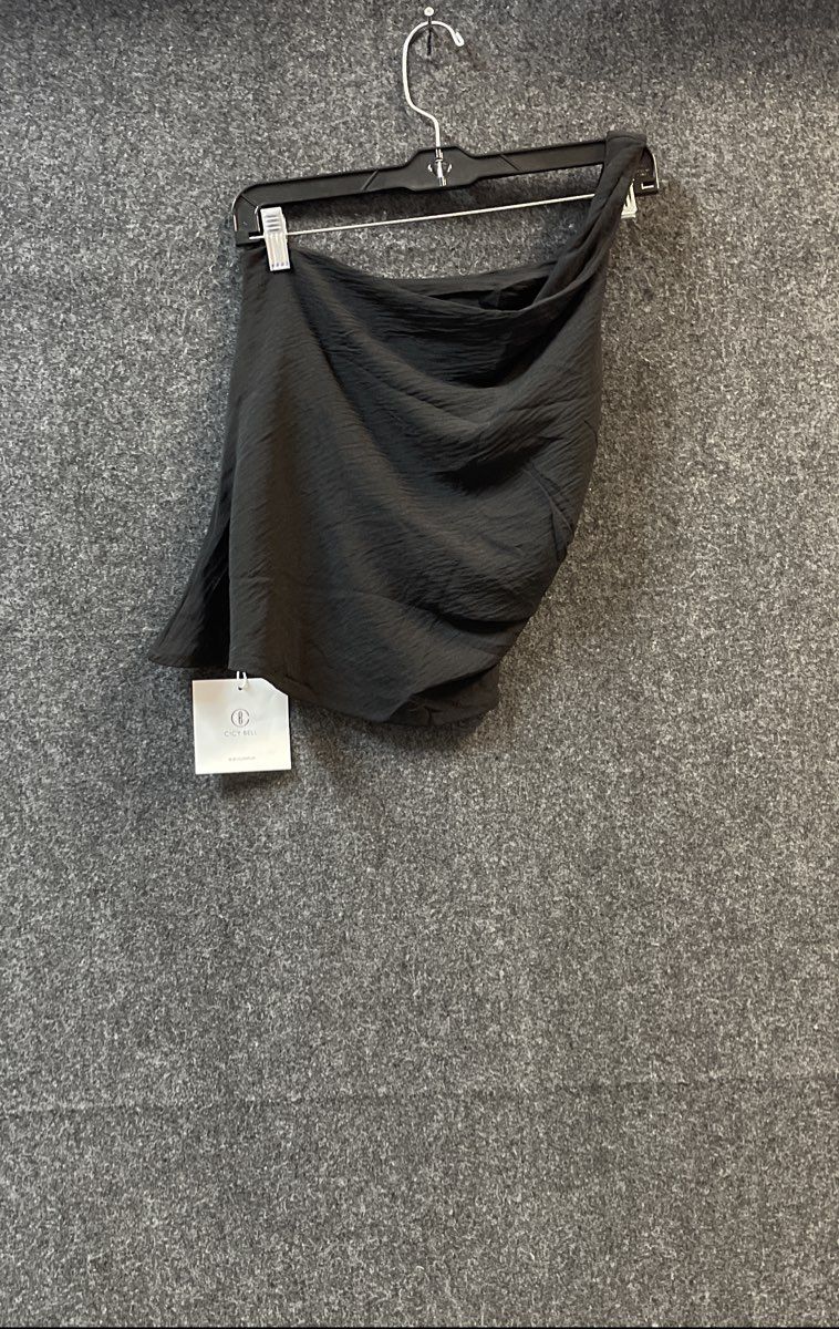 Cicy Bell Women's Black One Shoulder Ruched Asymmetrical Blouse Sz S NWT