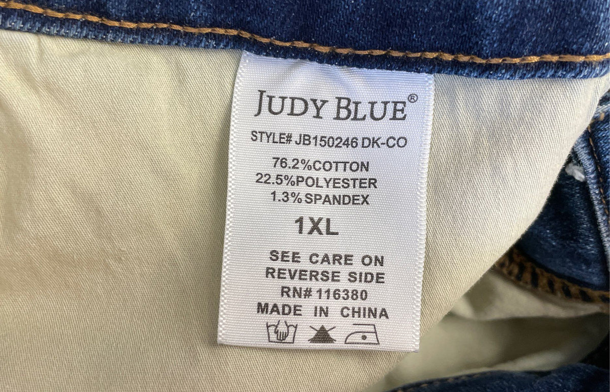 Judy Blue Women's Distressed Denim Shorts Dark Wash Cuffed Sz 1XL
