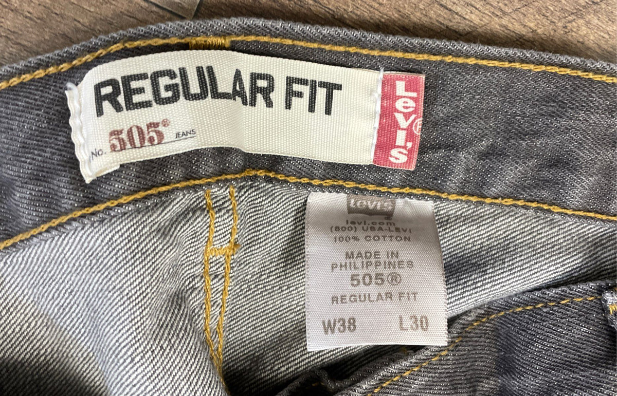 Levi's Men's 505 Regular Fit Jeans Gray Straight Leg 100% Cotton NWT Sz 38x30