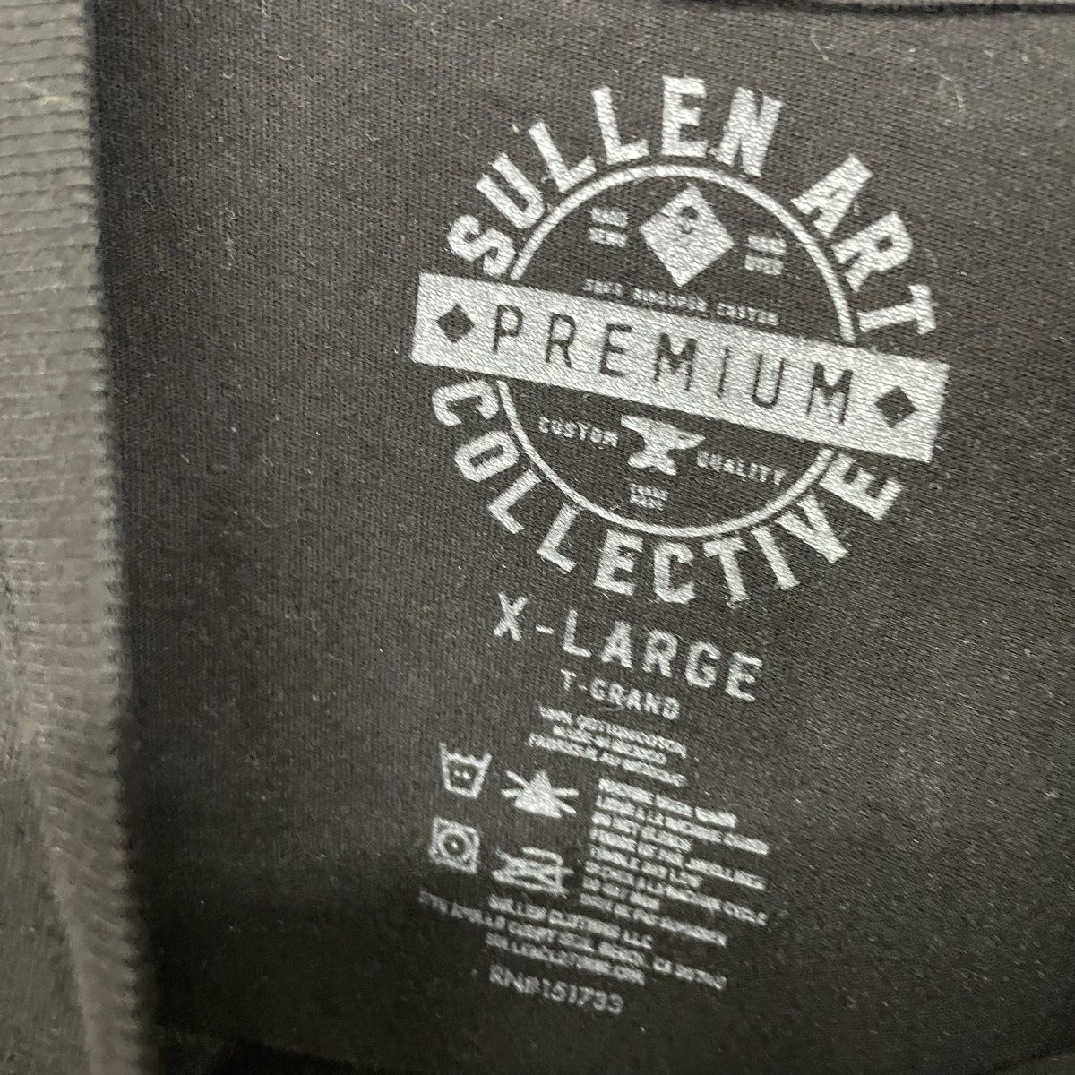 Sullen Art Collective Skull Bunny Rose Premium Fit Graphic T-Shirt SCM 7319 XL