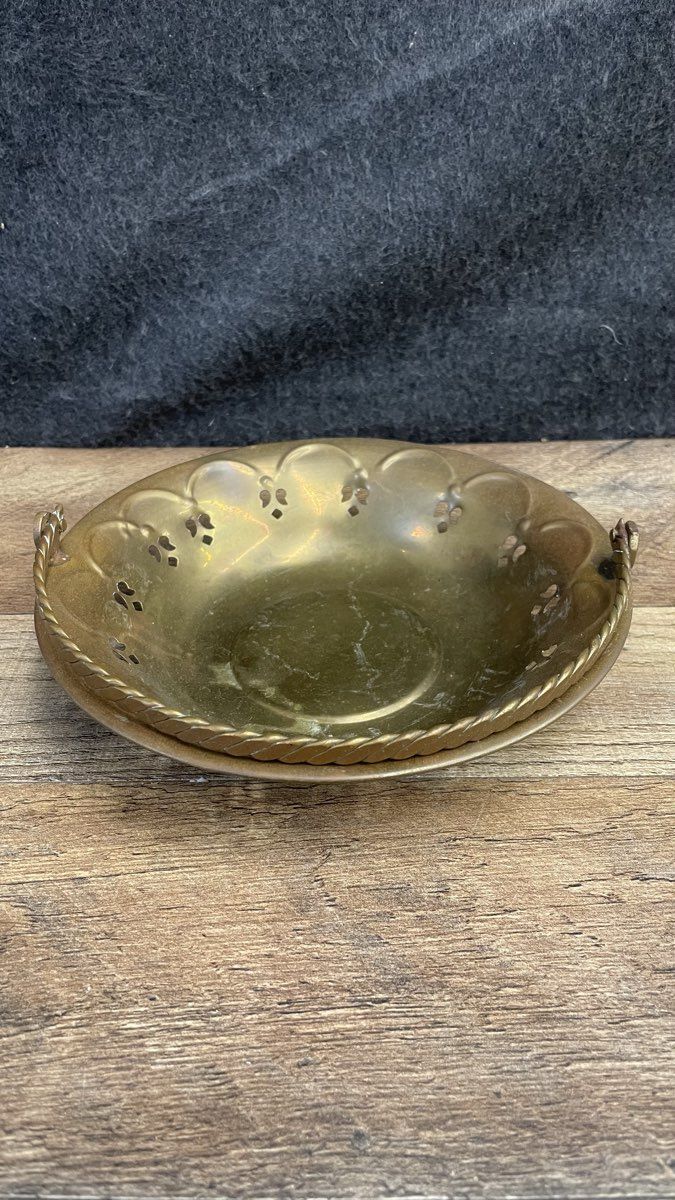 Vintage Style Brass Bowl with Handle