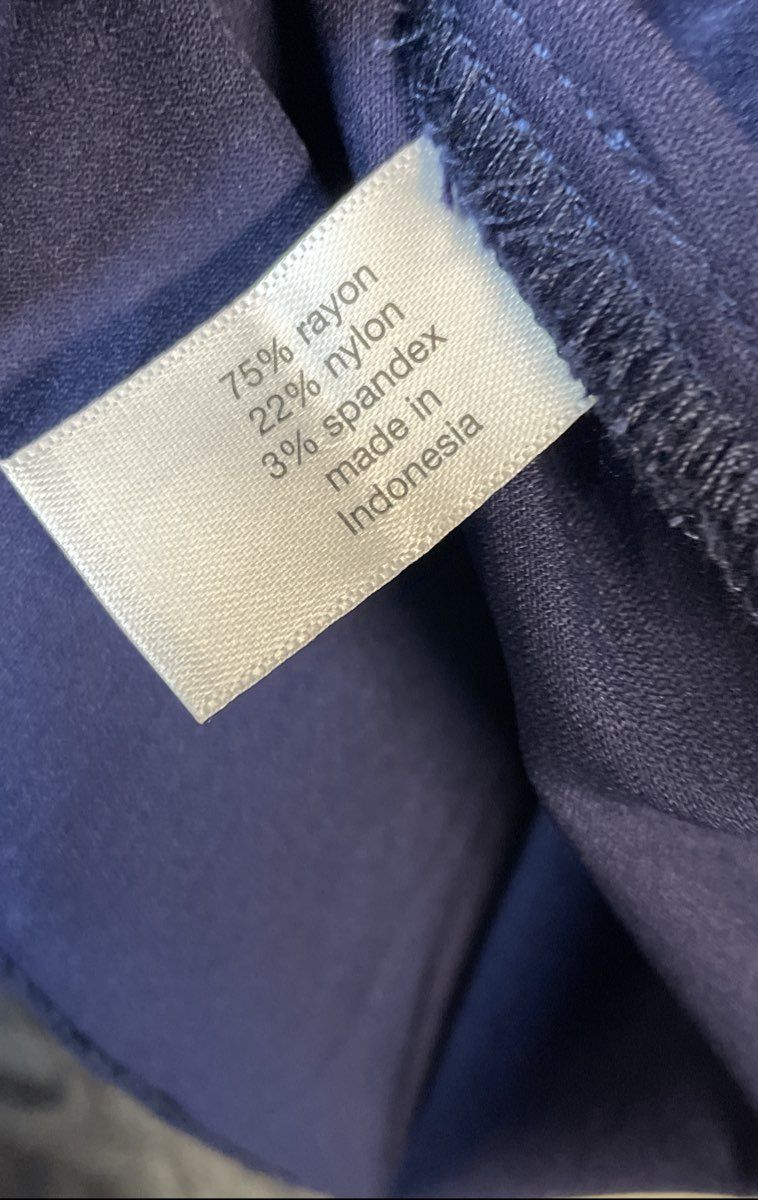Lane Bryant Women's Navy Blue 4 Season Slim Capri Mid-Rise Pants Sz 22 NWT