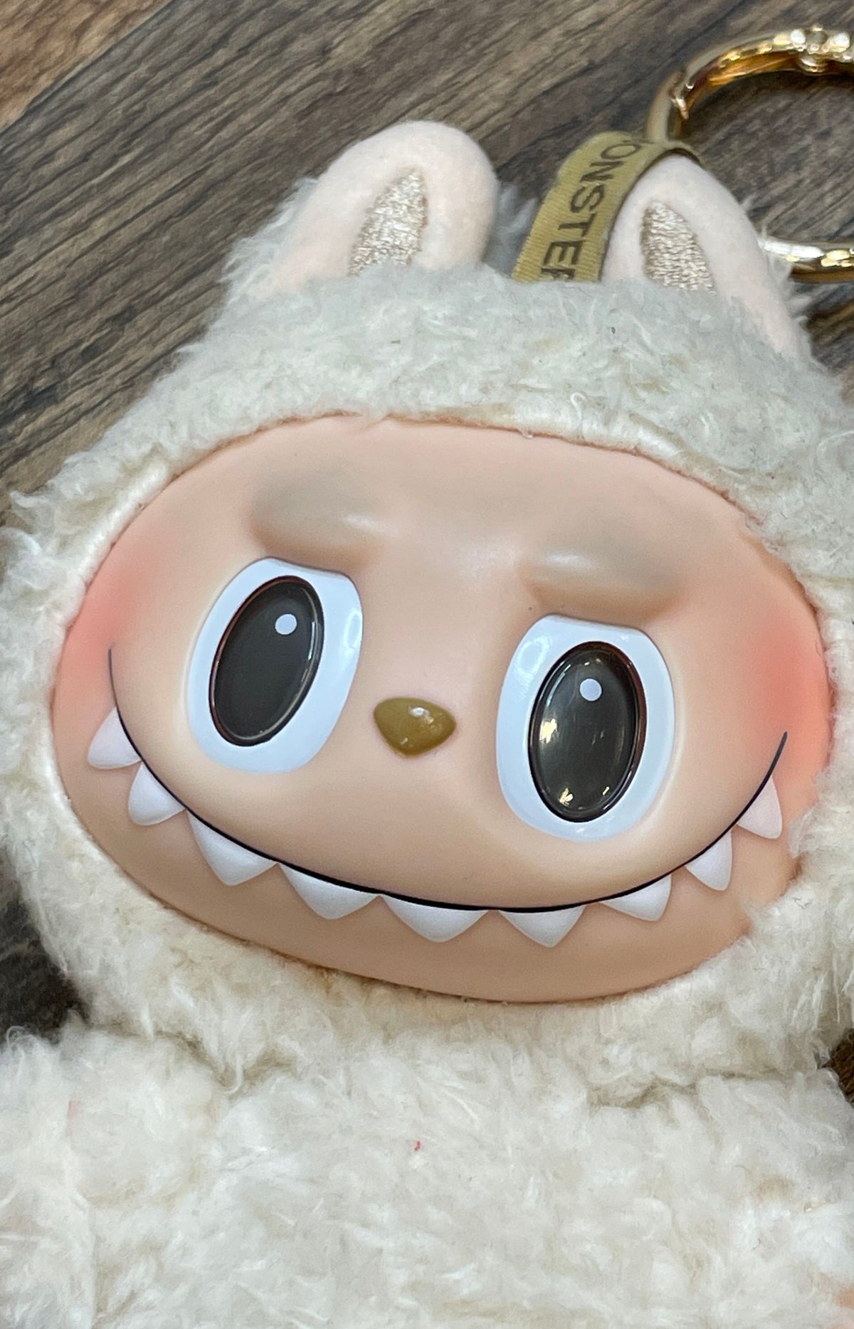 Pop Mart Labubu The Monsters Macaron Vinyl Face Plush Keychain White