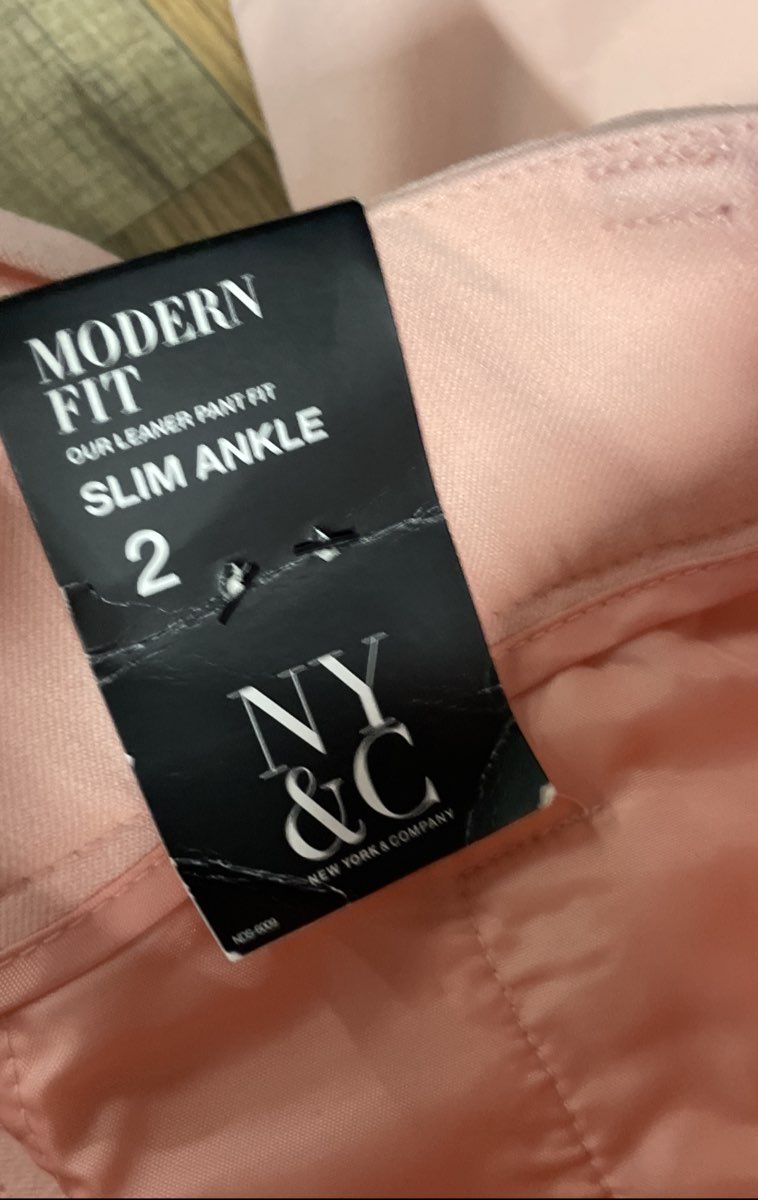 New York & Co 7th Avenue Women's Pink Modern Fit Slim Ankle Pants NWT Sz 2