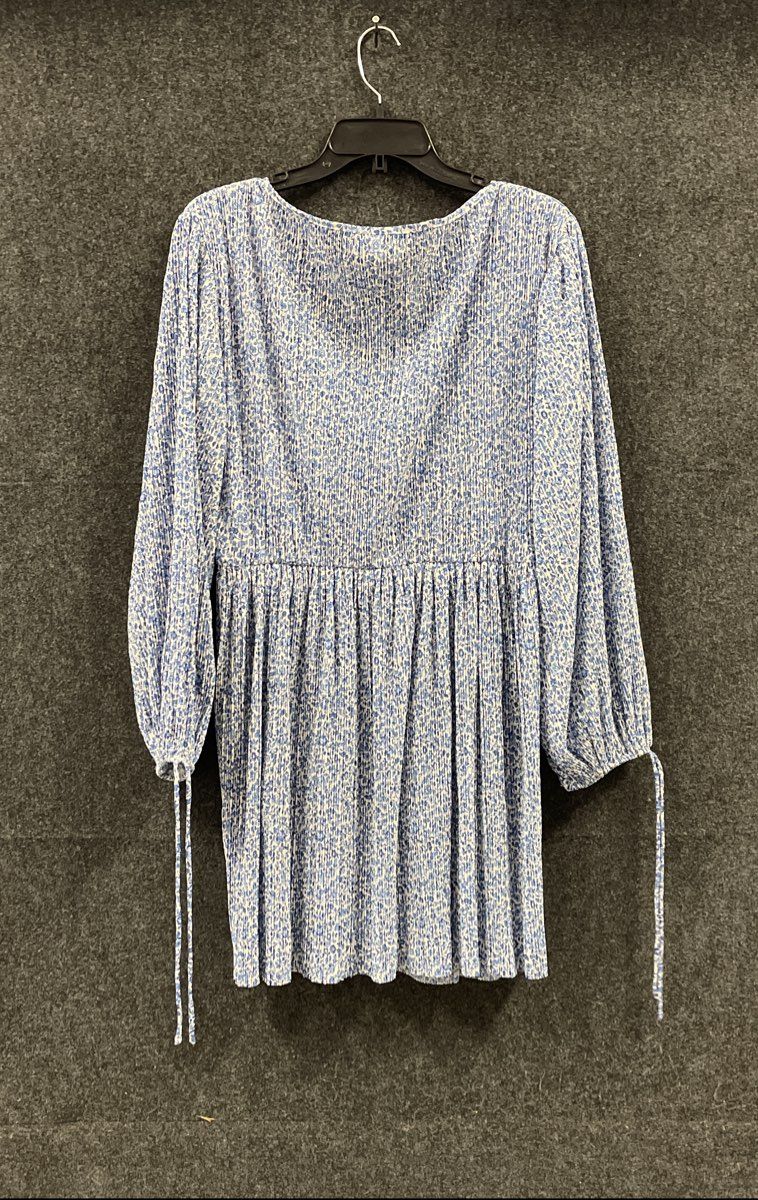 H&M Women's Blue White Floral Plisse Pleated Long Sleeve V-Neck Dress NWT Sz L