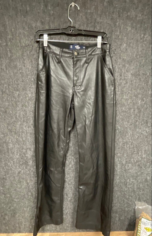Hollister Women's Black Faux Leather High-Rise Straight Leg Pants Sz 3S W26