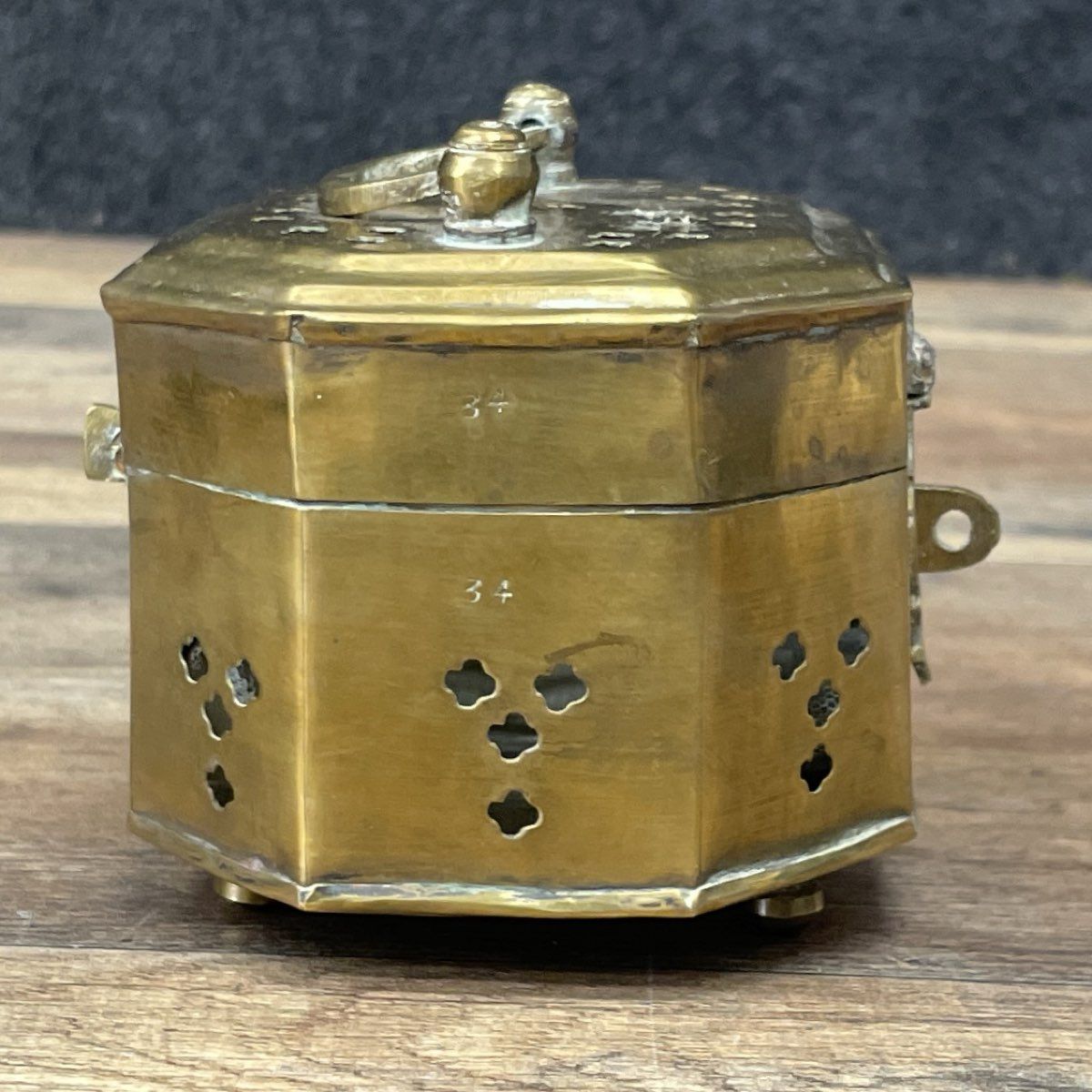 Vintage-style Brassed Hinged Cricket Box