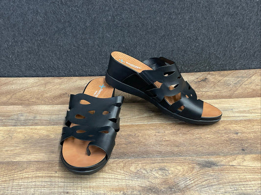 Baretraps Dema Black Laser Cut Posture Plus Wedge Sandals Women's Size 10M