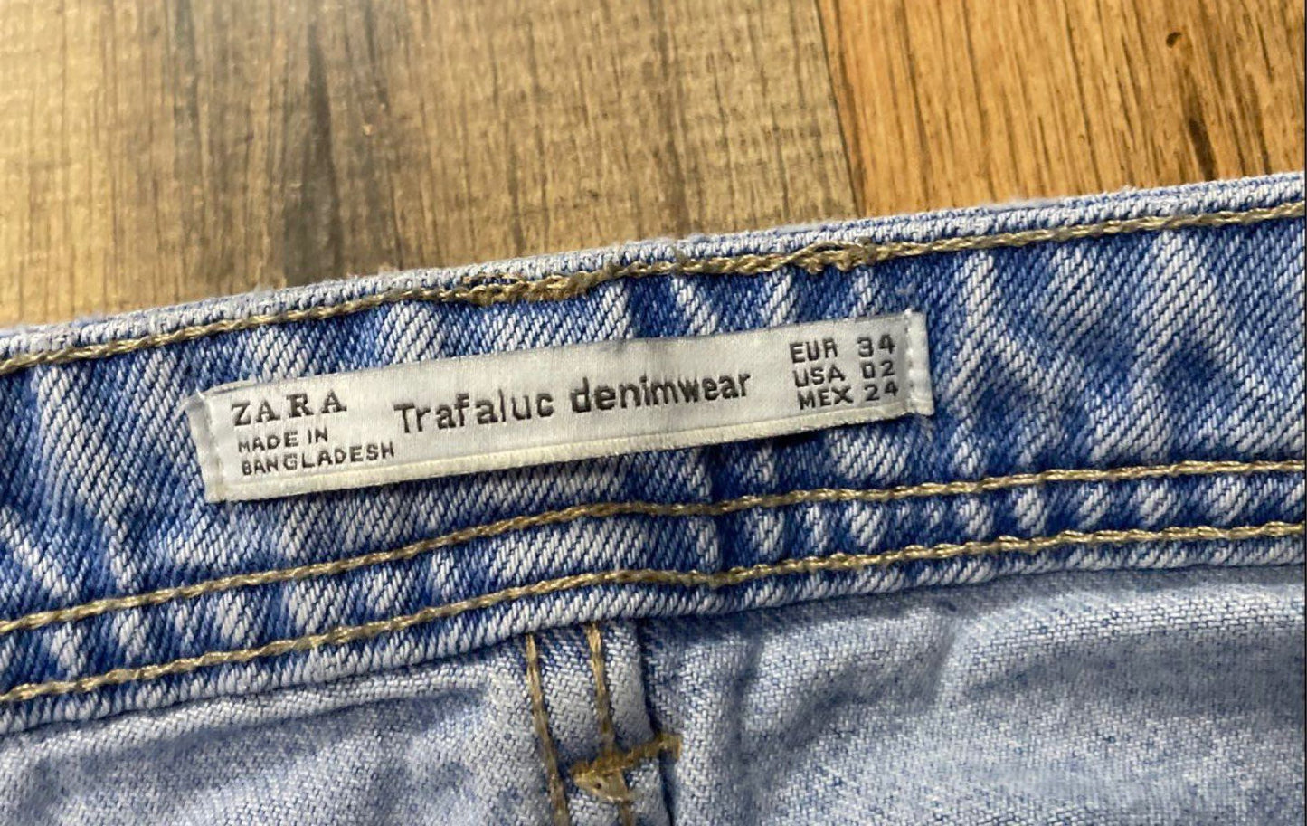 Zara Women's Light Wash High Rise Tapered Leg Mom Jeans Trafaluc Denimwear Sz 2