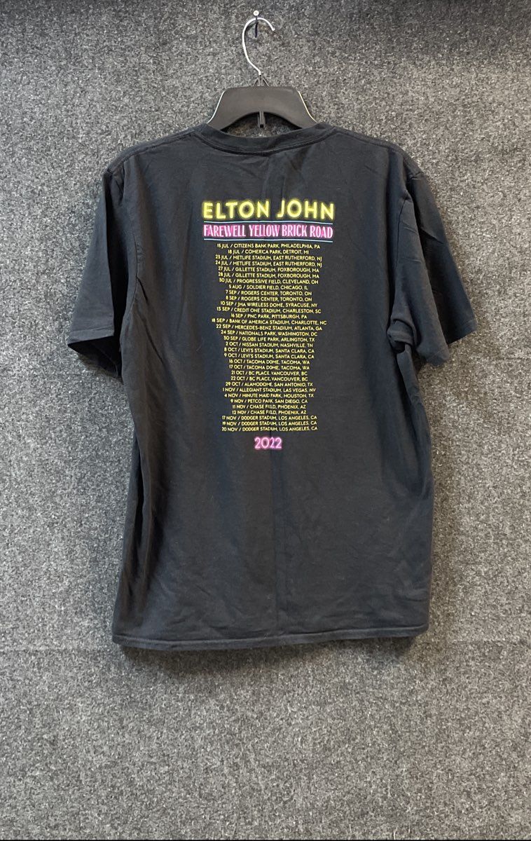 2022 Elton John Farewell Yellow Brick Road Tour T-Shirt HST Global Sz L