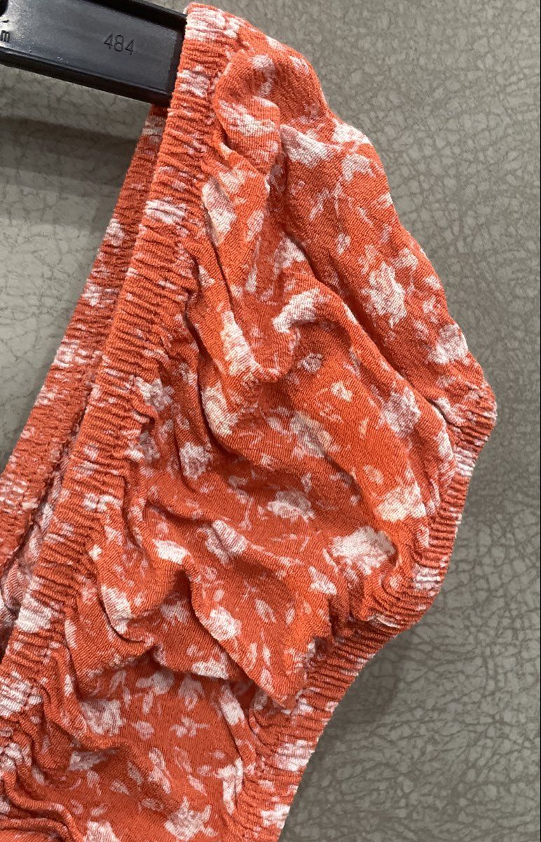 Wild Fable Women's Salmon Floral Tie Front Smocked Rayon Crop Top Size S