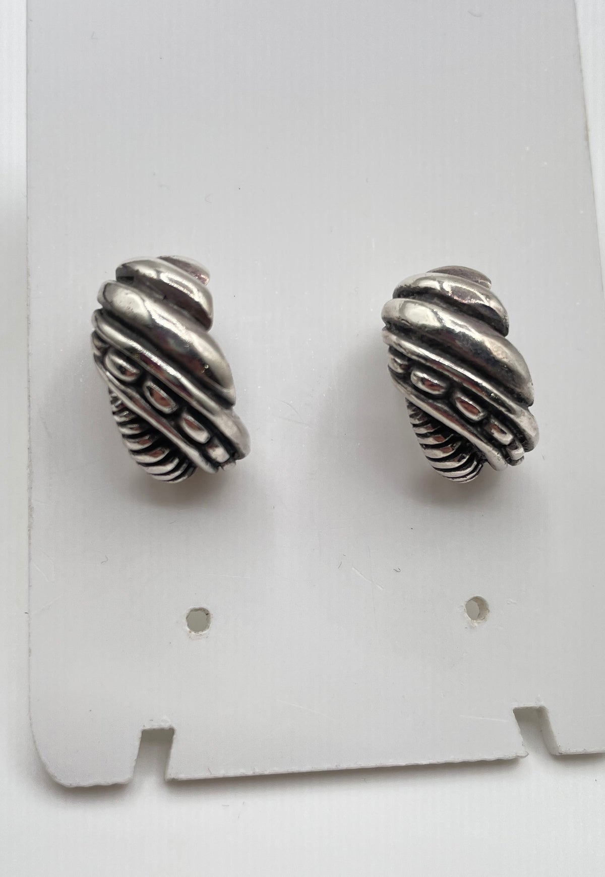 925 Sterling Silver Twisted Shrimp Huggie Stud Earrings 7.3g