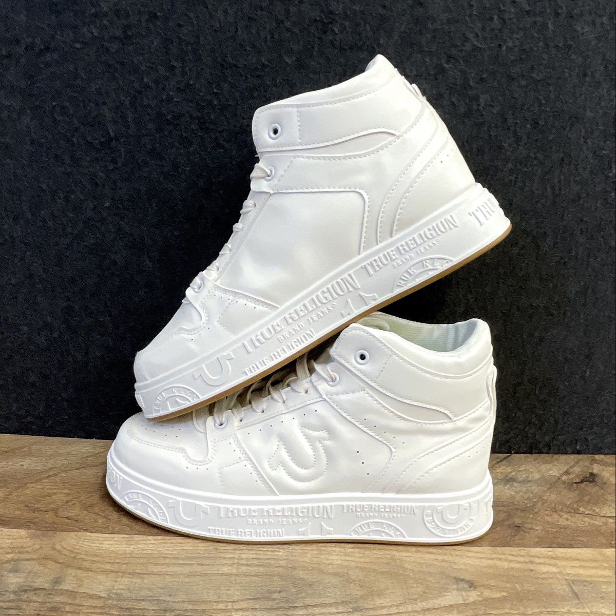 True Religion Men's White Gum Classic High Top Sneakers Size 11