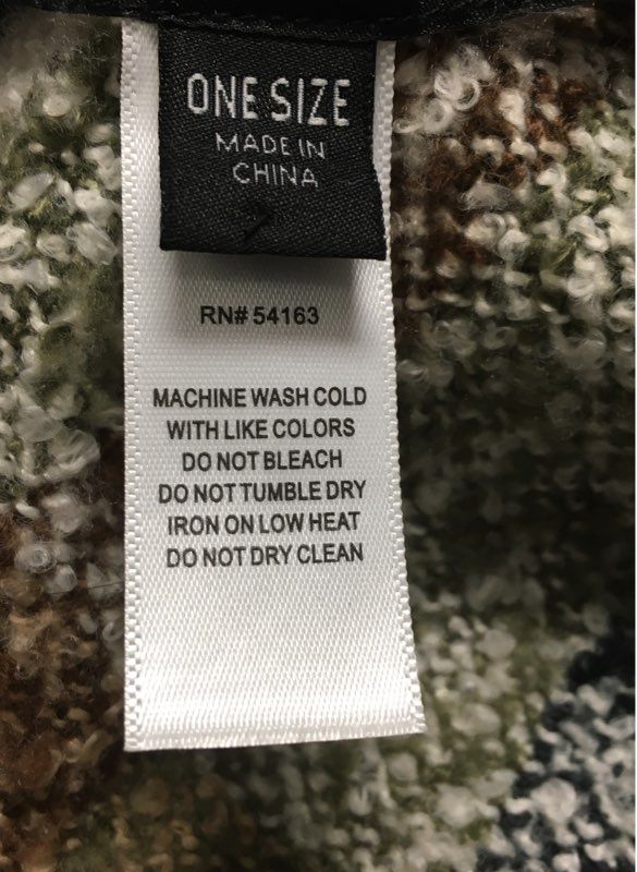 Marc New York Andrew Marc Women's Plaid Poncho Green Tan Toggle Fringe One Size