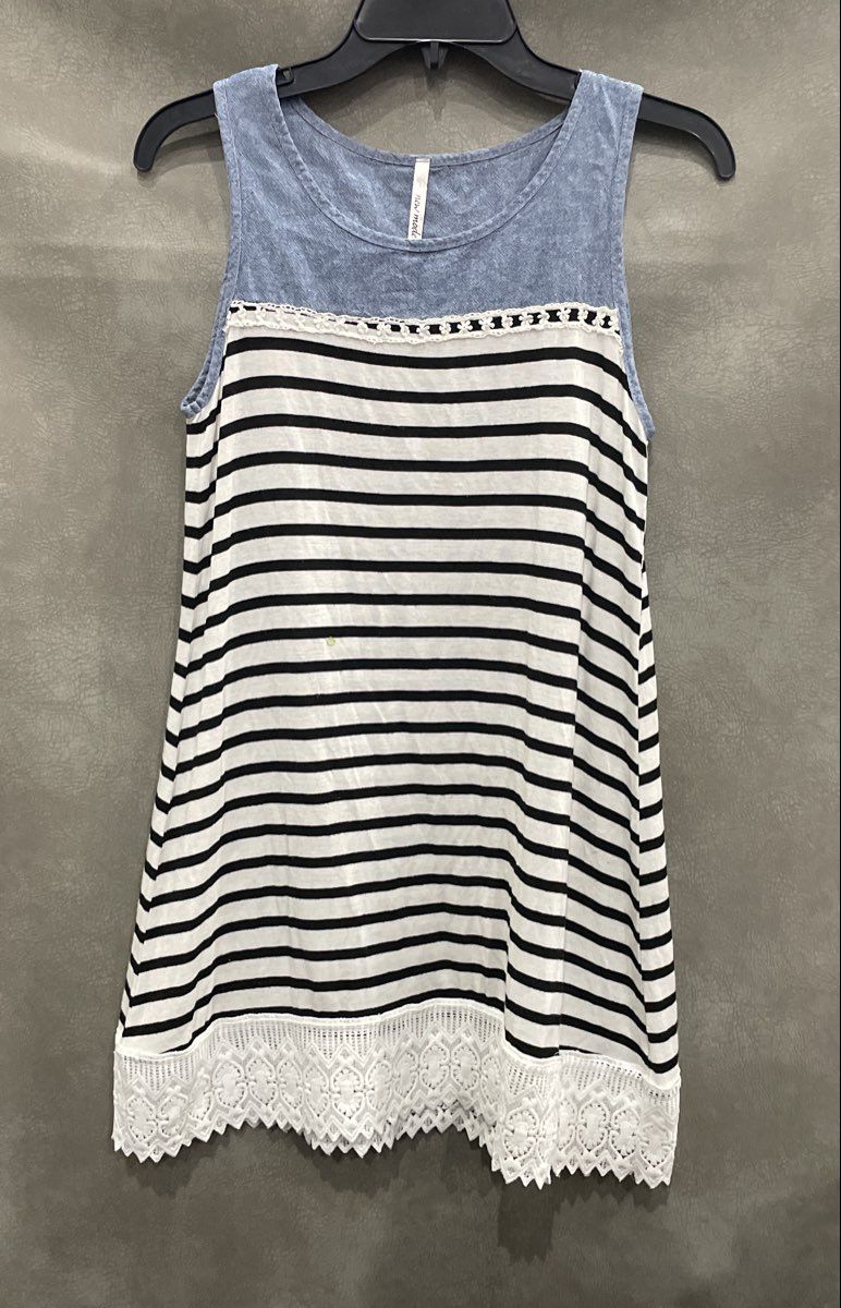 New Mode Women's White Black Striped Blue Yoke Floral Lace Tank Top Tunic Sz M